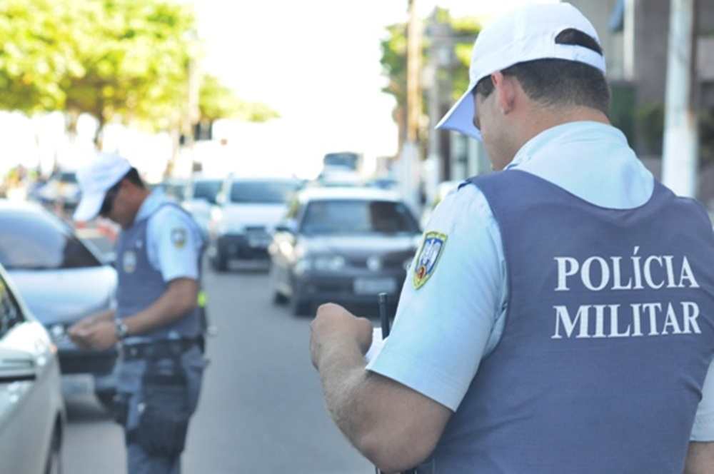 policia militar multando